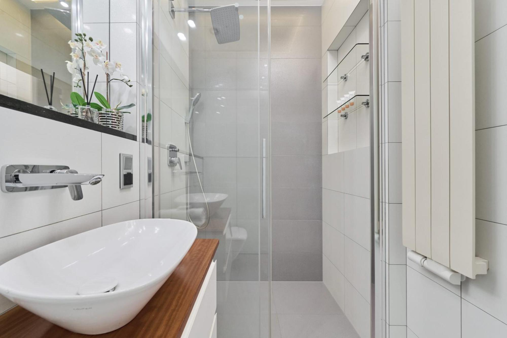 Stylish Kosciuszki Apartaments Near The Market Square With Free Garage Wroclaw By Noclegi Renters Buitenkant foto